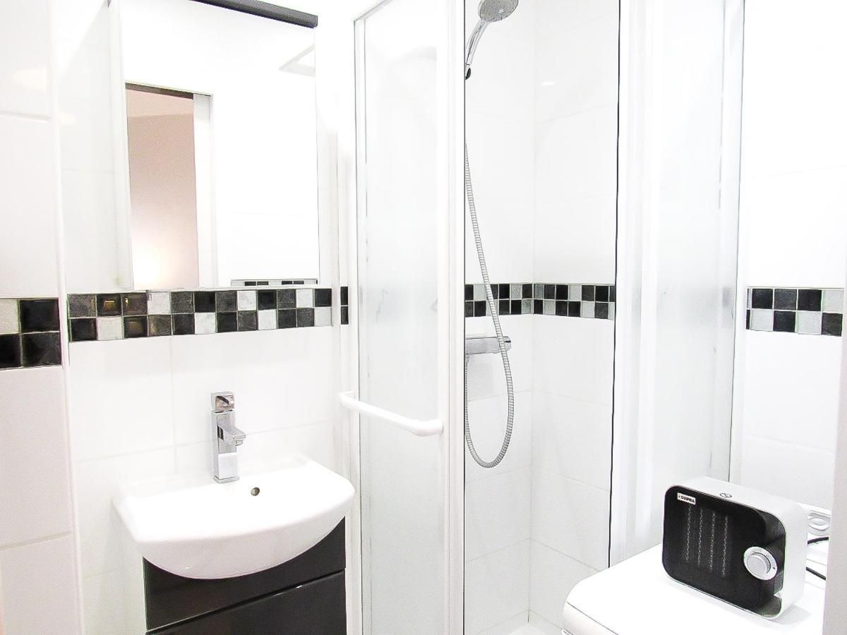 Cabourg, Cosy Appartement Avec Balcon + Parking Prive Zewnętrze zdjęcie